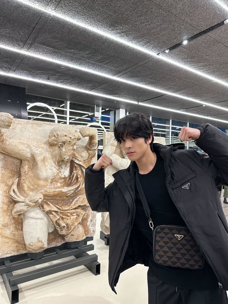 َ (@suvaige) on Twitter photo 