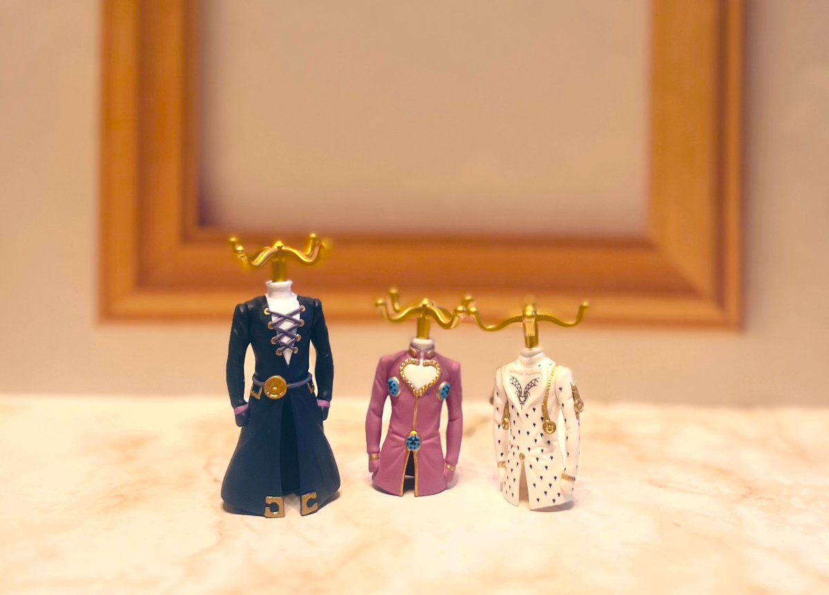 ジョジョトルソー
シュルレアリスム感あって良い