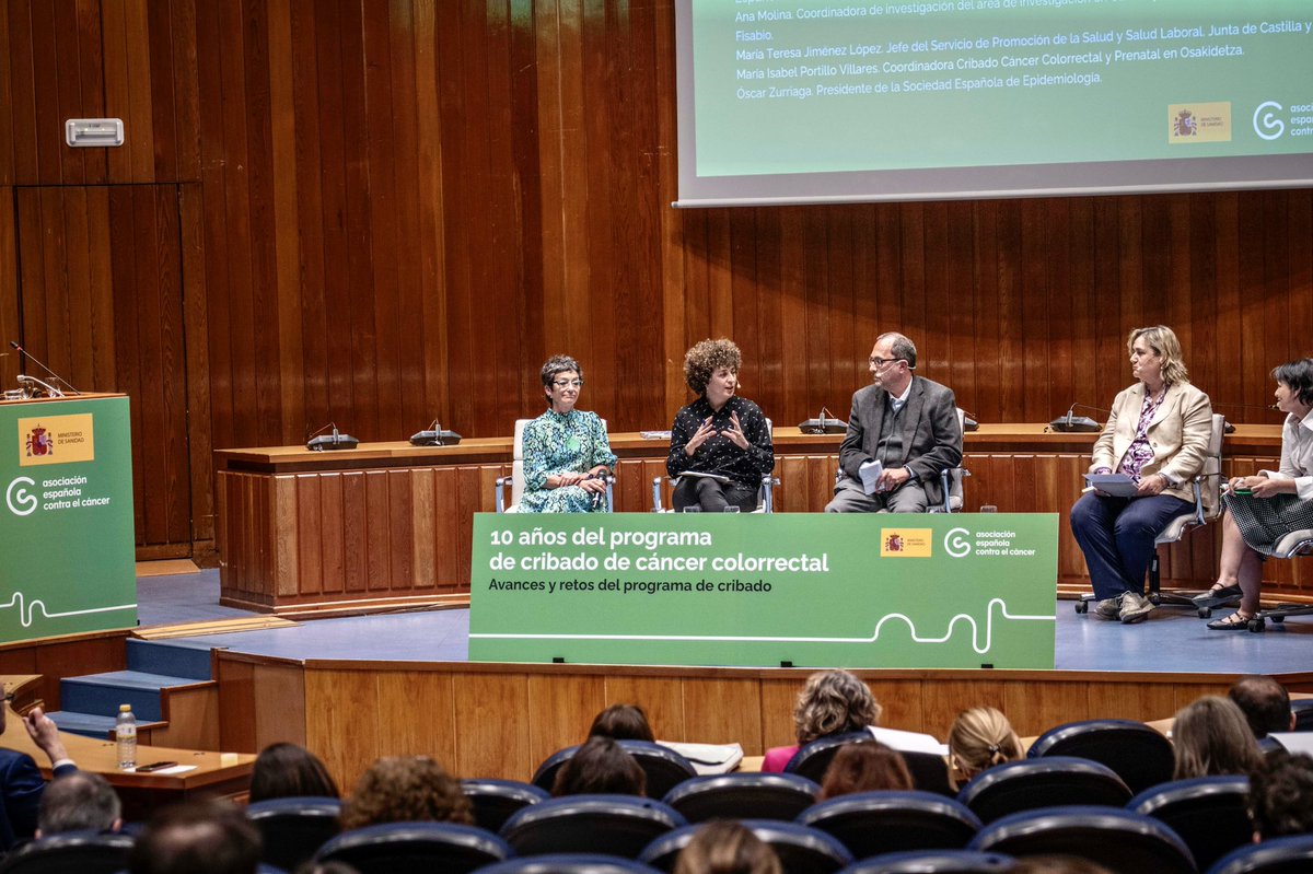 🔴 El cribado colorrectal será ampliado hasta los 74 años.

Celebramos el encuentro ‘10 años del programa de cribado de cáncer colorrectal’ para valorar los avances y el desarrollo de los programas de cribado.

#TodosContraElCáncer