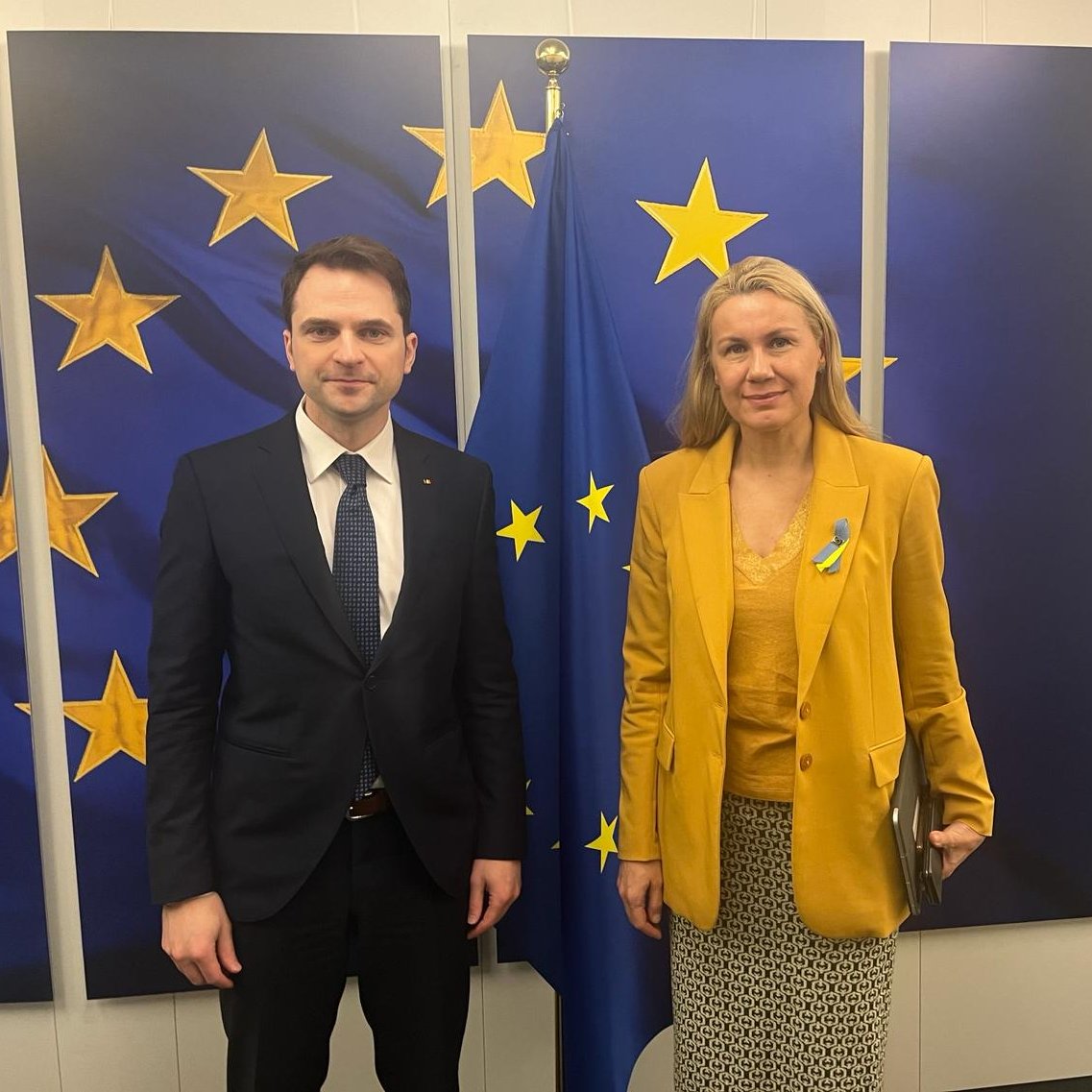 Important meeting today with Romanian 🇷🇴 Energy Minister Sebastian Burduja, to discuss regional challenges in energy. We also exchanged on helping #Ukraine 🇺🇦, following the latest attack on their energy infrastructure.