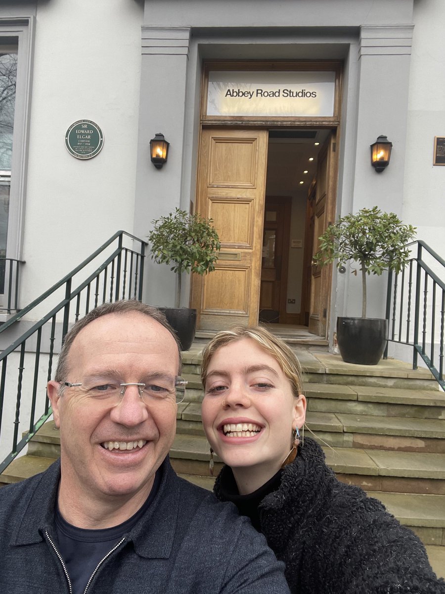 Quite cool lunch hour .,,,