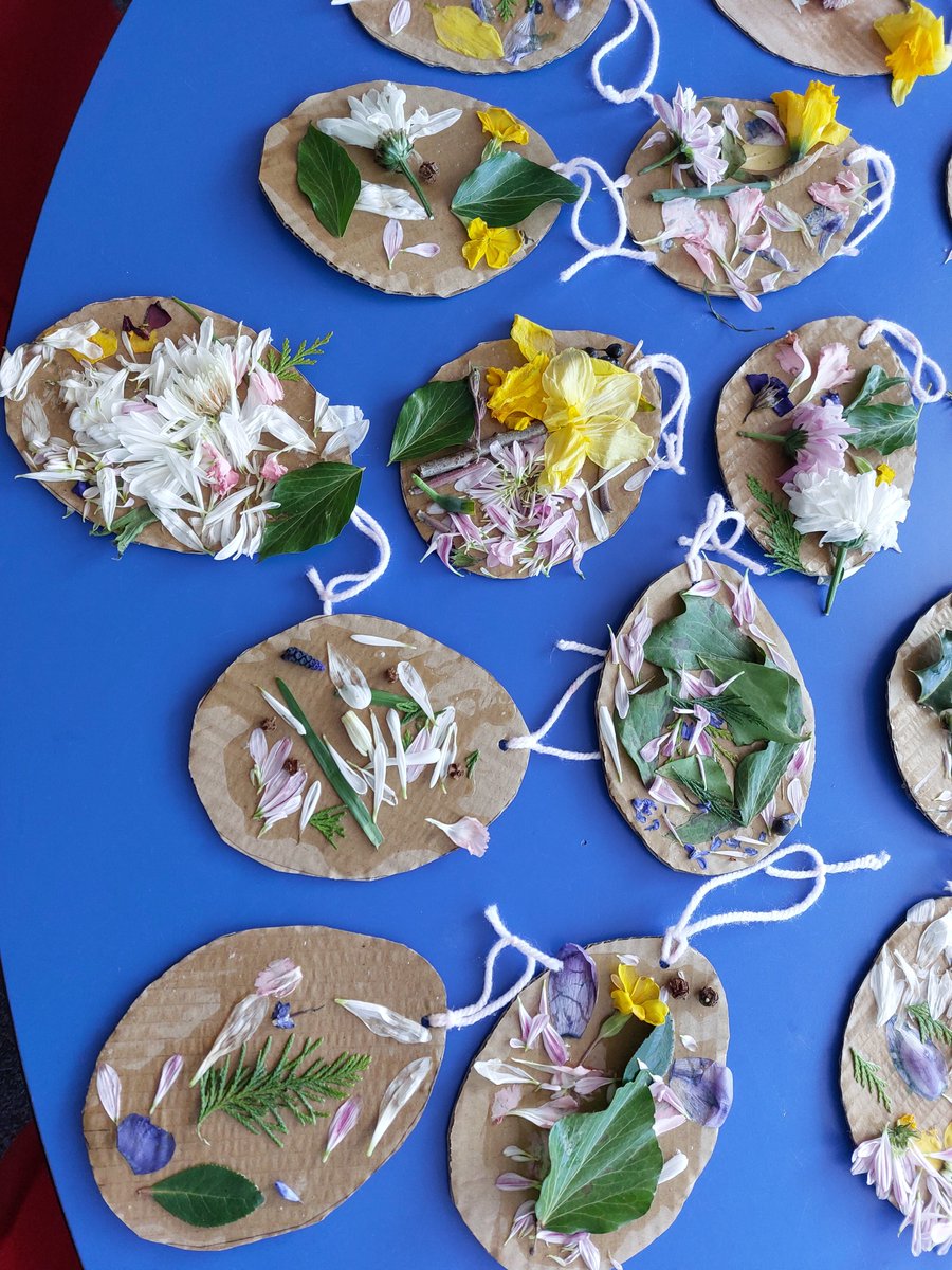 Whitehillsps's tweet photo. #P1B made some beautiful natural Easter Eggs this week. #BEST https://t.co/FvQhIQjZS3