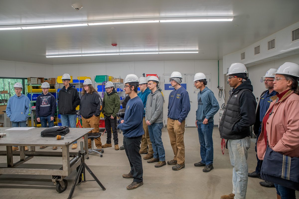 A/Z hosted @NorwichTech's plumbing students at our RI fabrication facility and our CT Headquarters. The students were provided an overview of our firm and a demonstration of using Victaulic and ProPress fittings. 
#azcorp #werehiring #skilledtrades #plumbing #CareerOpportunities