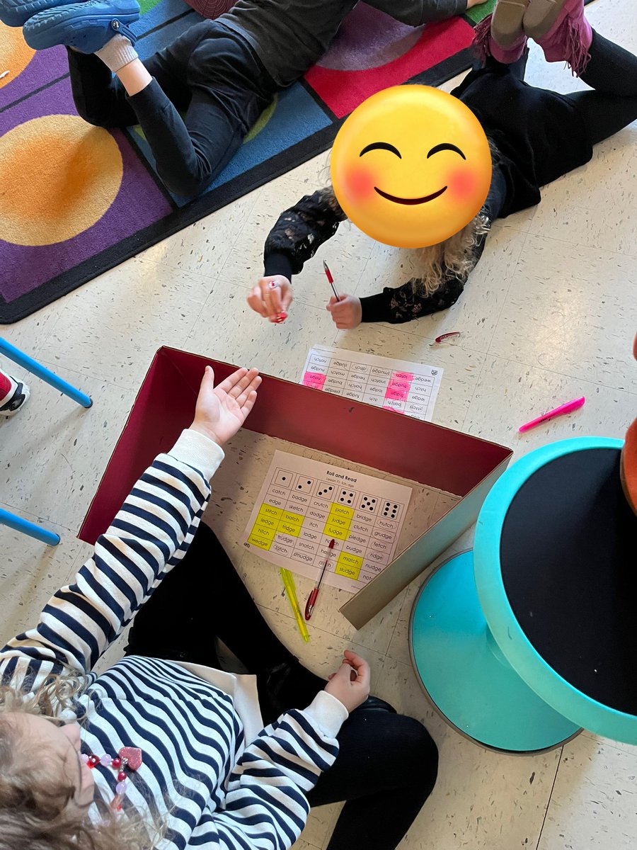 MrsALowe2's tweet photo. We had so much fun playing Battleship with our UFLI roll and read ! Students practiced reading words with our endings -tch &amp; -dge while trying to sink each others ships! 🚢⛴️💥 https://t.co/Ng4QLkNyY7