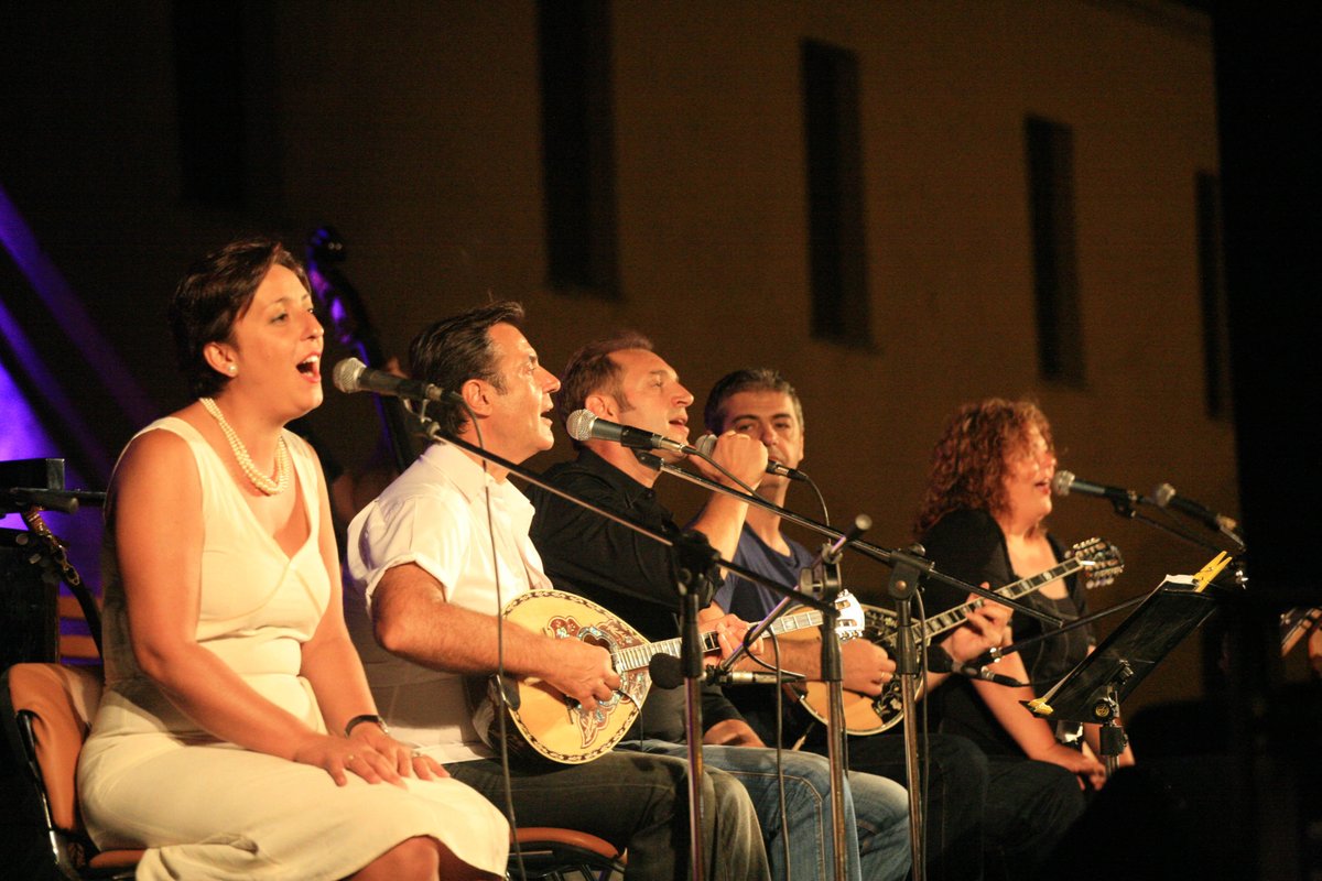 Griechenland Zeitung tweet media