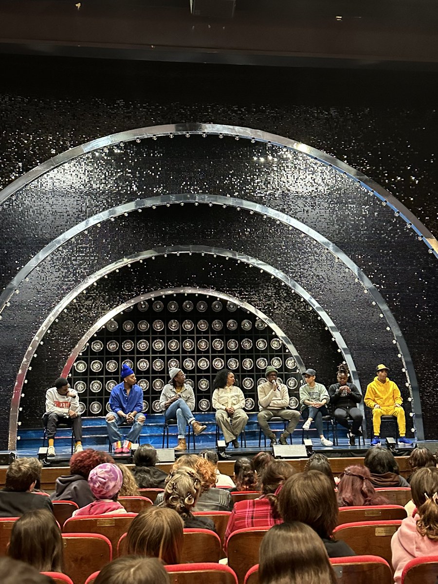 Ms.Colford (@misscolford) on Twitter photo We had the best day taking our Barkalow Players 🎭 to see Dream Girls at McCarter Theater - amazing production! Thank you to the actors for the talk back - our students left inspired and amazed! <a href="/CuratoloLeah/">Leah Curatolo</a> <a href="/CTBarkalow/">Barkalow Middle School</a> We had the best day taking our Barkalow Players 🎭 to see Dream Girls at McCarter Theater - amazing production! Thank you to the actors for the talk back - our students left inspired and amazed! <a href="/CuratoloLeah/">Leah Curatolo</a> <a href="/CTBarkalow/">Barkalow Middle School</a>