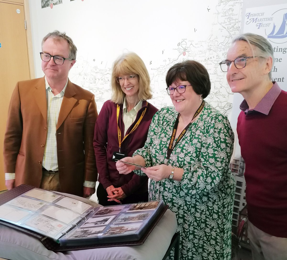 We were delighted to welcome the @IpsMaritime to The Hold this morning for the official handover of the IMT/Leonard Woolf Collection of picture postcards of Ipswich from the 1890s -1910s. (Ref: GC697/7/1-6)