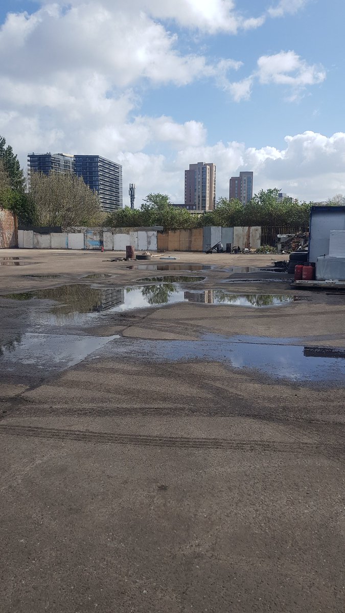 New yard thats only half the size of it
Opening soon on matchdays as a car park
5 minute walk from old trafford
PLEASE RT