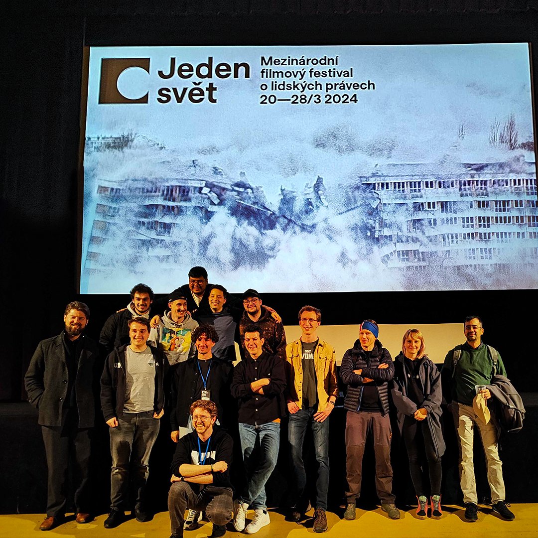✨Hey Survivors,
We went to see a very special documentary film called Knit's Island, entirely made within #DayZ yesterday. It's currently being screened in the Czech Republic as part of the @jedensvetcz (One World) film festival.
Trailer here:ow.ly/nxa650QZyKQ
#KnitsIsland