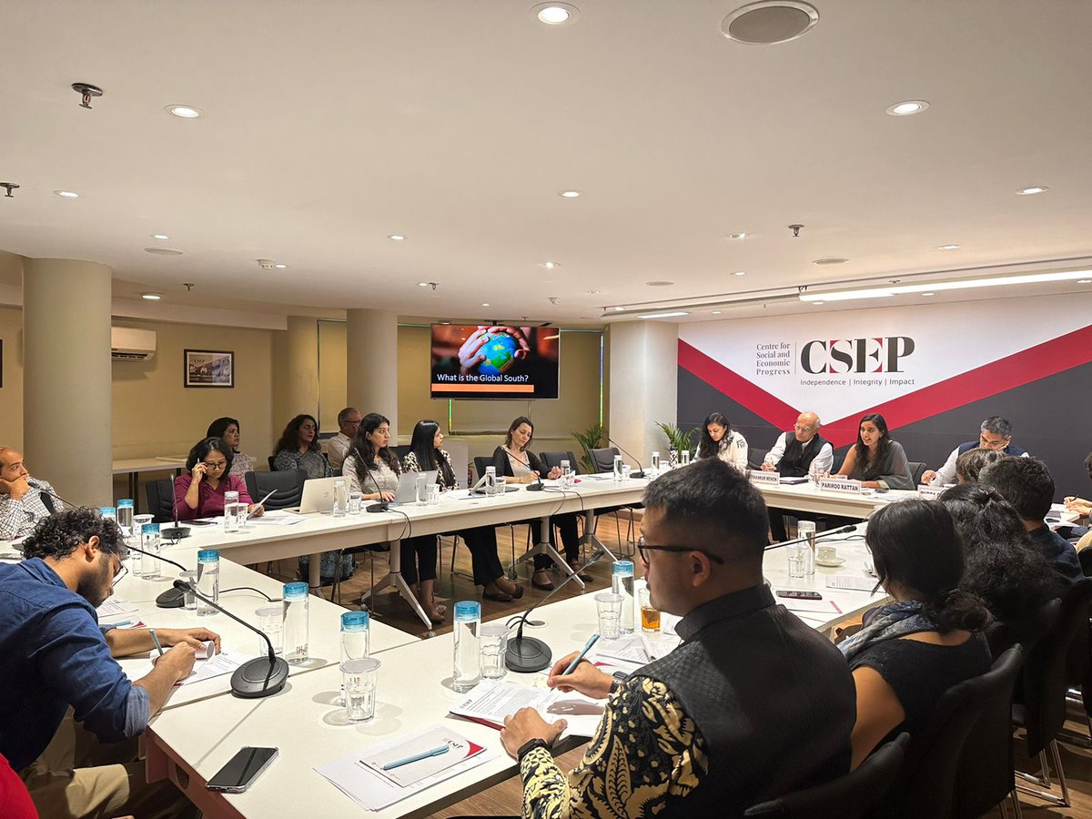 1/4 CSEP hosted its 23rd Foreign Policy and Security Studies Tiffin Talk on 'Tensions of Capital and Expertise: Perspectives from India on Contemporary International Developmentalism' with Pariroo Ratan, PhD candidate, @Harvard and Visiting Research Associate, CSEP.