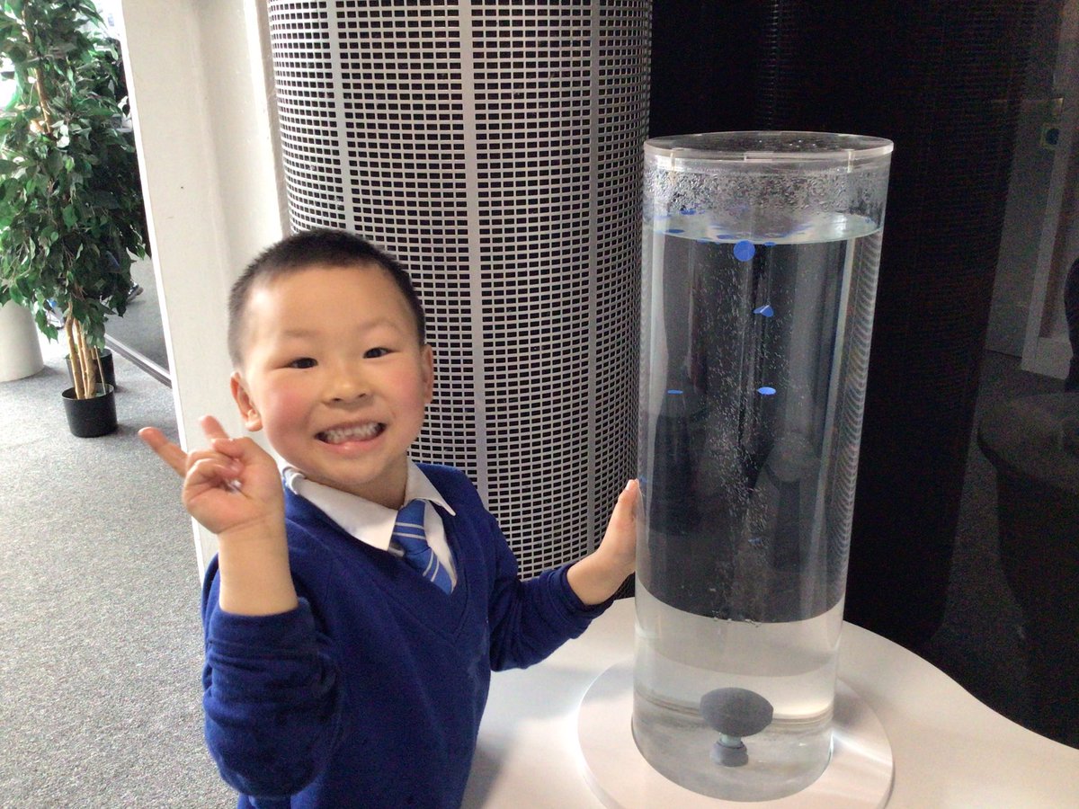 CPrimarywales's tweet photo. FP2 have had an amazing day at Techniquest today.๐ #CCscience #CCfun https://t.co/zDBIqhwsIR