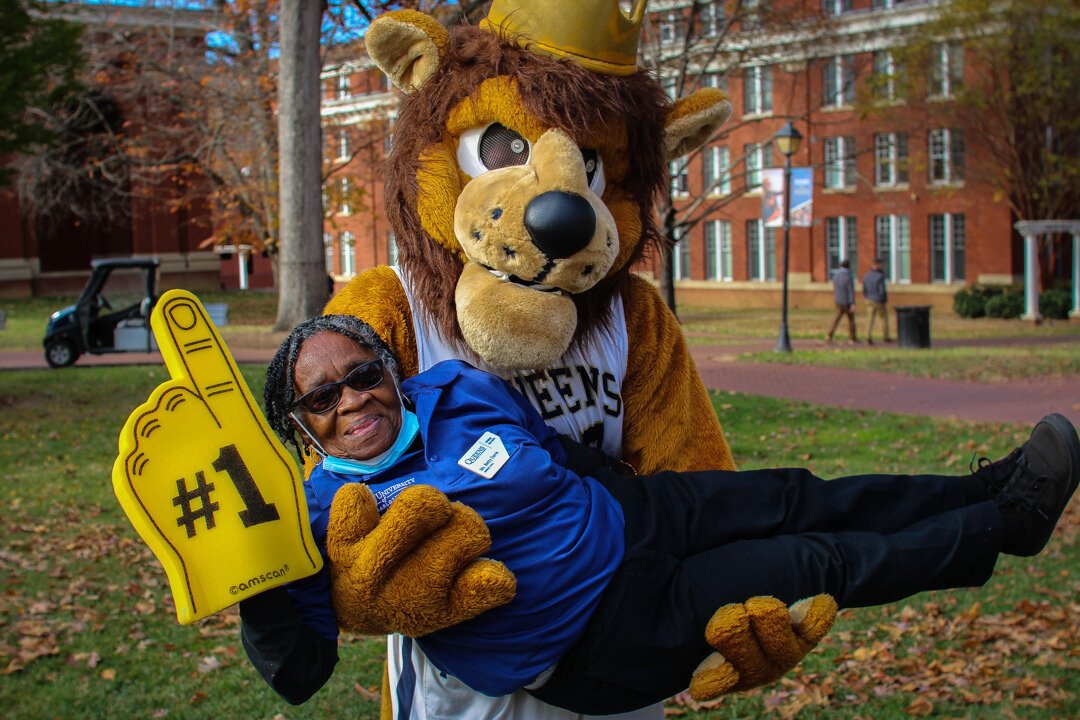 QueensUniv's tweet photo. To know her is to love her. This #WomensHistoryMonth, we're highlighting the queen of Queens — Miss Betty. 👑

Read more: https://t.co/wIaOfjqPnj https://t.co/KEJTtFEF9C