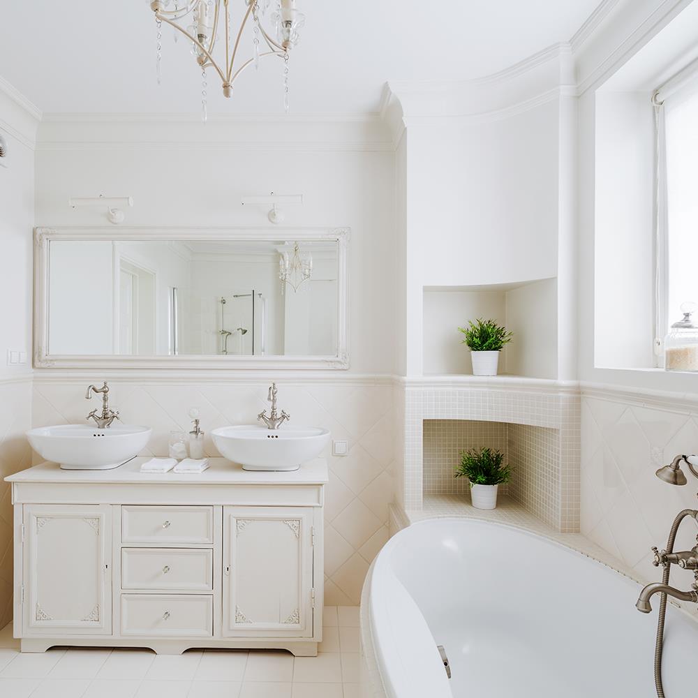 What do you think of clean, minimalist bathrooms like this? Let us know your thoughts or what you would do differently!
Sonja Costner, PA #TampaDreamHomes