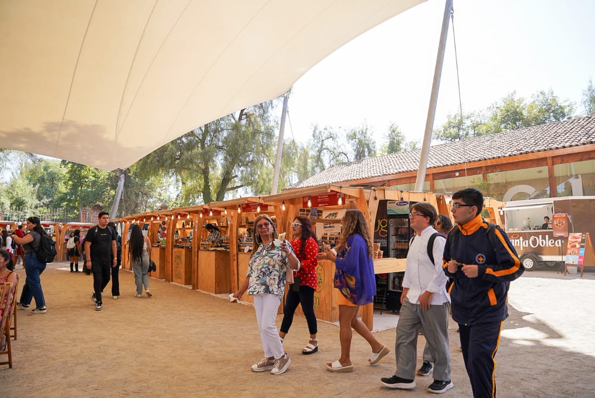 🟢Los mejores productos de la Agricultura Familiar Campesina, podrás encontrar en el festival gastronómico #Ñam2024.
➡️Desde hoy y hasta el domingo 24 de marzo, ven al Parque Santa Rosa de Apoquindo . 
Todos los detalles aquí 👉🏼 n9.cl/s4hg5