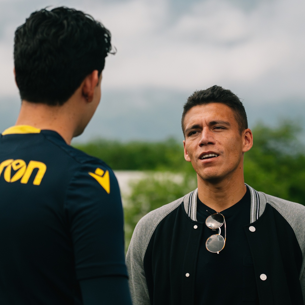 inter__toronto's tweet photo. Thanks for stopping by @hectormorenoh 🙌

#WeAreUnited | #YorkUnitedFC https://t.co/GcDuGP7nri
