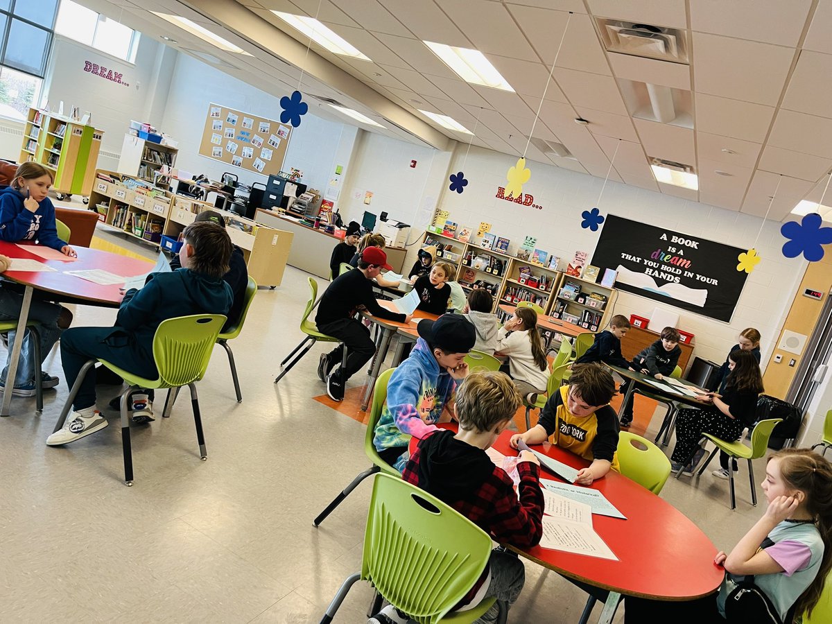 Day 1 of our genres unit with <a href="/ms_ehamilton/">Ms. H-TL</a> was a success! Lots of great things to come next week! <a href="/AdmiralsAcad_NL/">Admiral’s Academy Navigators 🏳️‍🌈</a>