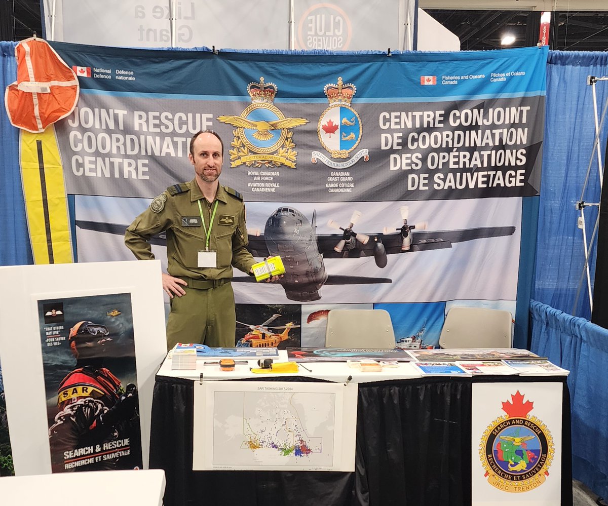 Bonjour Montréal! 👋 Posez vos questions #SAR en personne à nos coordonnateurs de missions de recherche aérienne et maritime et à nos techniciens #SAR 🪂 du #424Esc au @OutdoorAdvShow à #Montréal, 22-24 mars. Ils donneront des conseils sur la préparation et la #PréventionSAR.