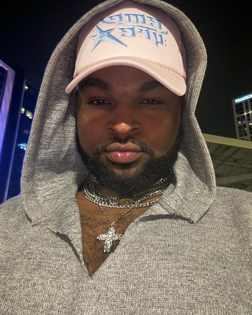 __zic0nic's tweet photo. GagCityATL 🫦💕🌸🎀🩷🎟️👅 https://t.co/l5c9ja0Ipj