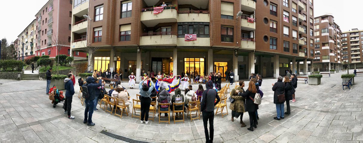 Hoy se inaugura #Bidatzenea, la casa de las mujeres de #Portugalete, expandiendo la casa a la calle, convirtiendo la calle en casa. Zorionak!