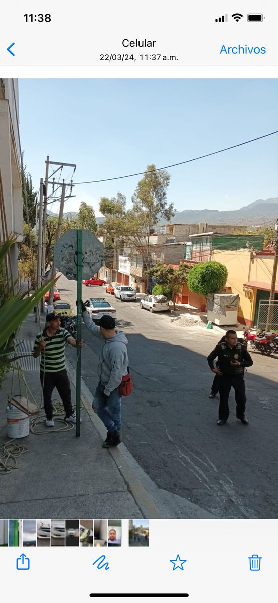 greg_arce's tweet photo. LA policia de @TlalpanAl extorsionando a trabajadores que se encuentran laborando en la pintura de un inmueble privado en Pedregal de Carrazco, #BastaDeExtorsiones  #AbrazosALosDelincuentes  #Ponganse a Trabajar @SSPCMexico https://t.co/2gtzvIjB7W