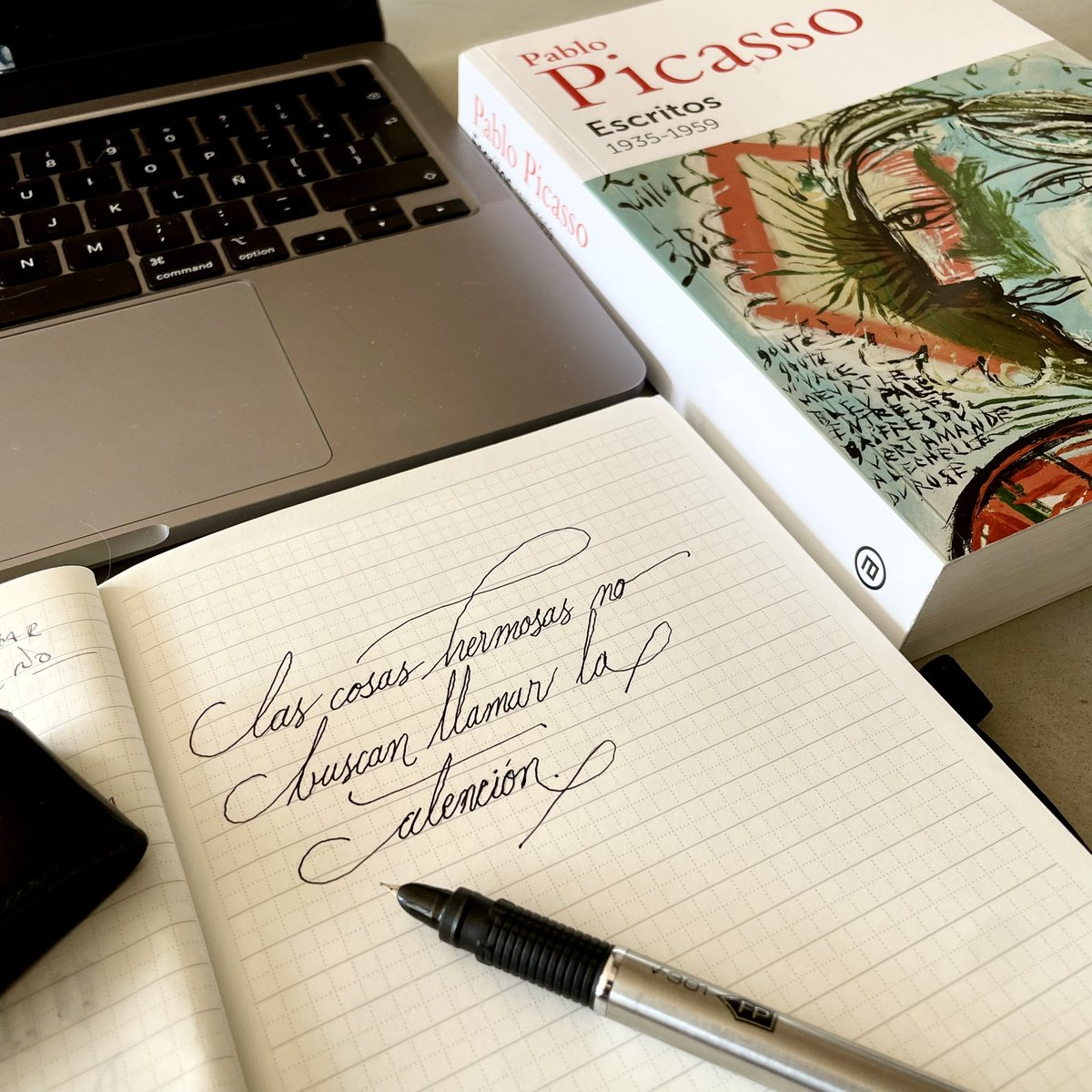 mobur's tweet image. Notas y cuentos de la memoria.
#mobur #mexicocity🇲🇽 #studynotes
