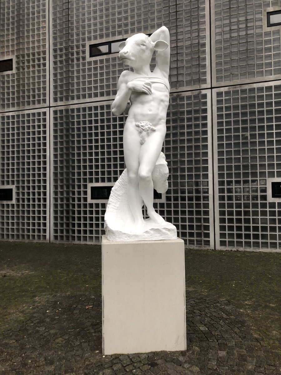 HStrawz's tweet photo. #Kunstacademie in #Maastricht krijgt tegenwoordig #Bathomet les #art #Satanic #Transgender https://t.co/im0SvxGi2R