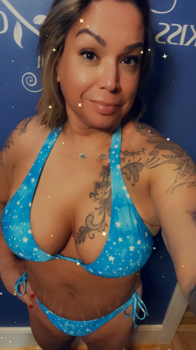 InkedMilf's tweet photo. Counting down the weeks until pool days are here!! Who’s with me? Skinny dipping is also an option!! 🫣😀😘😘 https://t.co/N1rVqENdCz