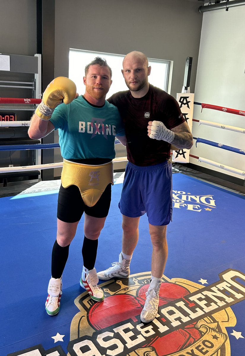Maciej Sulęcki (@suleckimaciej) on Twitter photo Pierwszy sparing z <a href="/Canelo/">Canelo Alvarez</a> za mną. Kozak doświadczenie 💯
Gracias <a href="/CANELOTEAM/">EDDY REYNOSO</a> <a href="/Canelo/">Canelo Alvarez</a> Pierwszy sparing z <a href="/Canelo/">Canelo Alvarez</a> za mną. Kozak doświadczenie 💯
Gracias <a href="/CANELOTEAM/">EDDY REYNOSO</a> <a href="/Canelo/">Canelo Alvarez</a>
