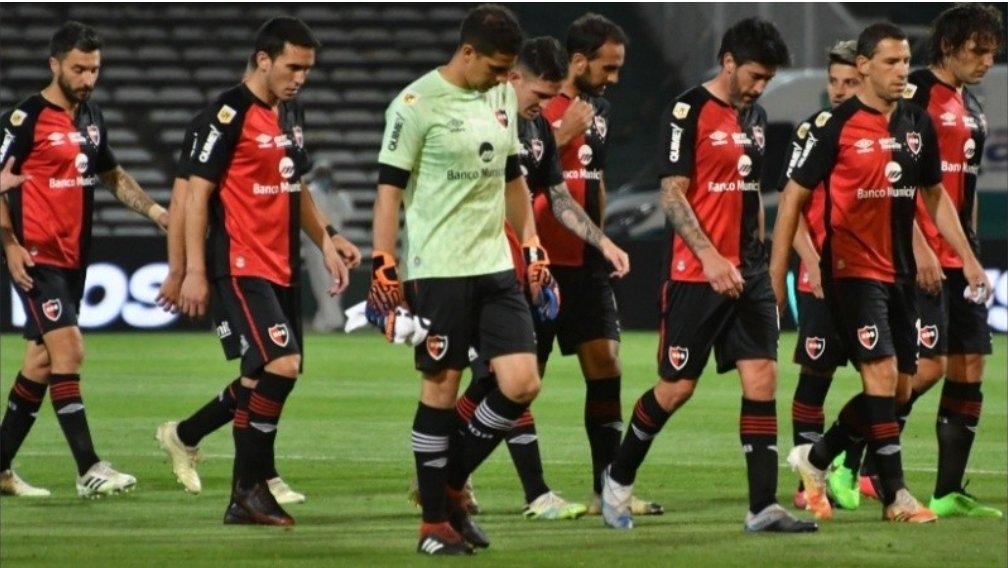 lucerocanalla's tweet photo. Algunos se ponen la del Campeón y tienen que fingir llorar.
Otros sólo tenemos que googlear, llanto sobra.
#PechoCuloHecho #Más18 #HijoNuestro https://t.co/iBOW65kl8x