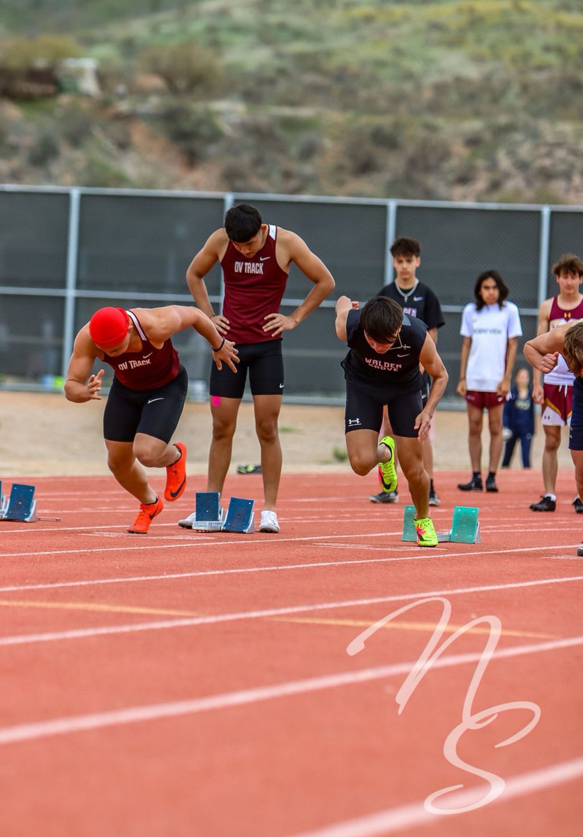 Jc32_jj's tweet photo. Track going well, youngest 4x1 team in Tucson and took 1st 47s and took 3rd in my 100m heat with 11.9!!#track #football #co26 #readyy @desertviewjags @DESERTVIEW_FB @chatty22831 @SOAZFootball https://t.co/UEQpyyA4m3