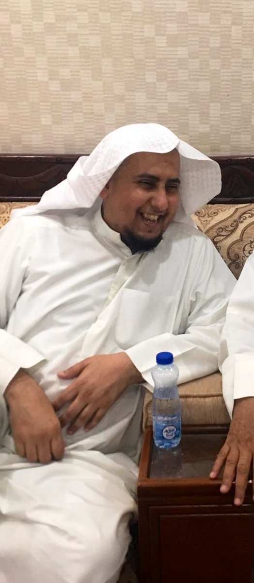 #مشعل_البلحطي_العازمي   أمام مسجد جمعية القصور
من خيرة مشايخنا اللي تعلمنا منهم واستفدنا من علمه وادبه وتواضعه

يعاني من مرض مزمن و يرقد حالياً في احد مستشفيات الولايات المتحدة على نفقة الخاصة 

على #وزارة_الصحة  الاستعجال وتحمل مسؤولية علاجة و تحويل تكاليف علاجة على الدولة