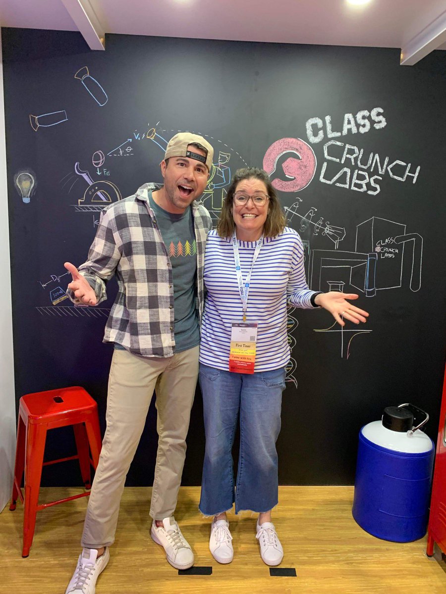 ChrissyHansen3's tweet photo. @kkennedy0422 Dreams do come true! @MarkRober https://t.co/UimBMjA99o