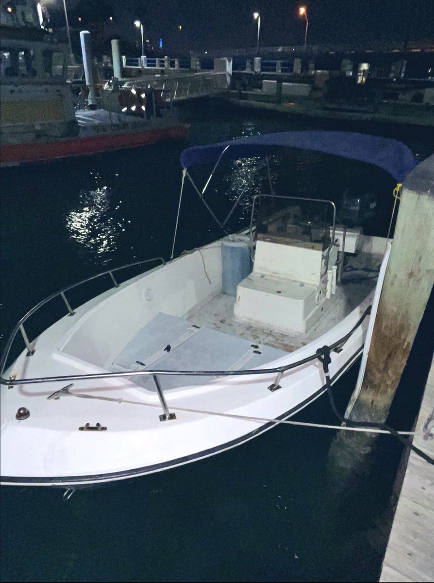 #BREAKING <a href="/USCG/">U.S. Coast Guard</a> Robert Yered’s crew transferred 20 migrants to <a href="/TheRBDF/">RBDF</a>, Thurs., following 3 separate interdictions by <a href="/CBPAMO/">CBP AMO</a> crews within the past week.

@HSTF_Southeast remains committed to preventing irregular, unlawful migration.
#DontTakeToTheSea #OVS