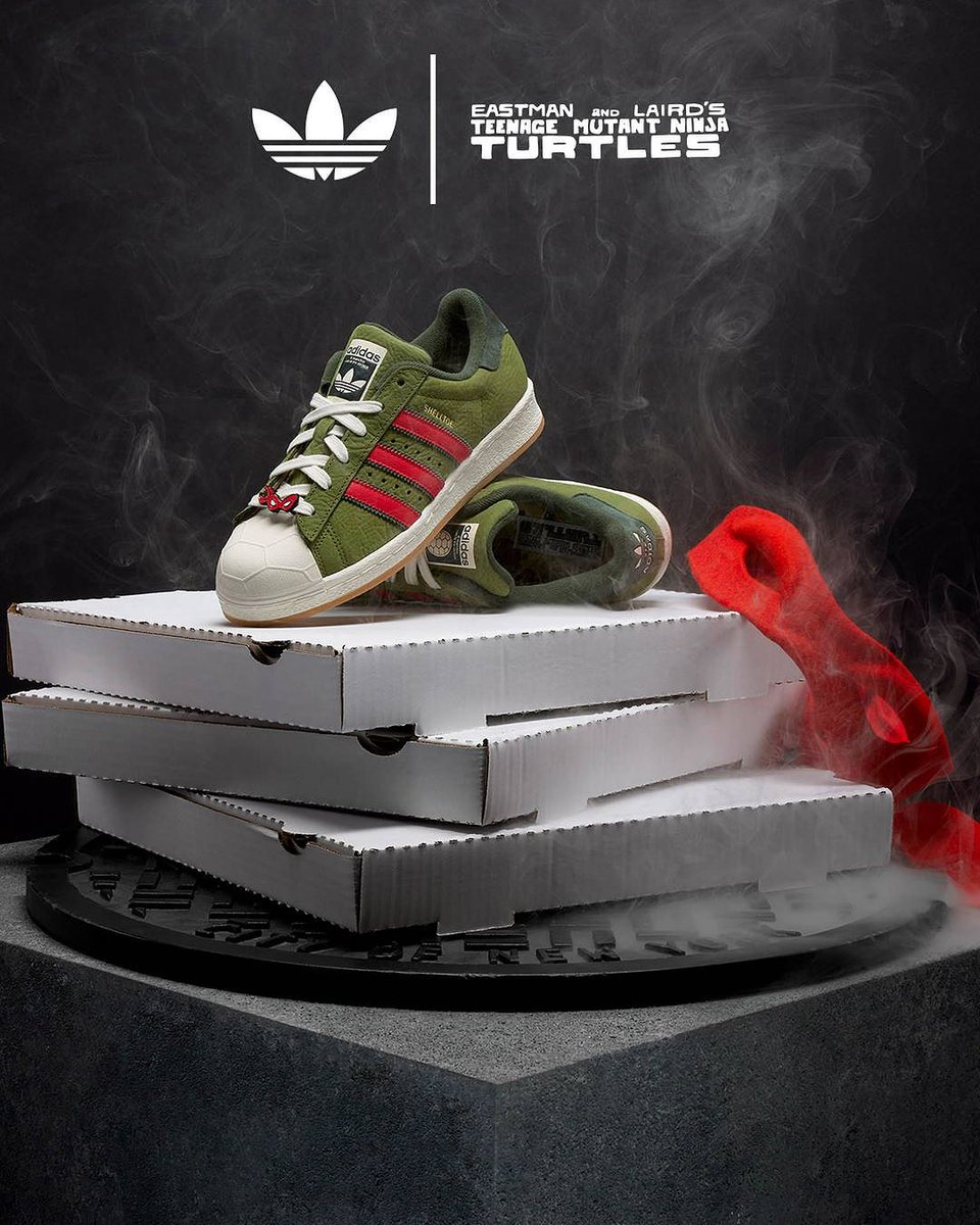 The Adidas #TMNT Shell-Toe Shoes have begun popping up on eBay   https://t.co/Bc6MIzqJW1 #ad