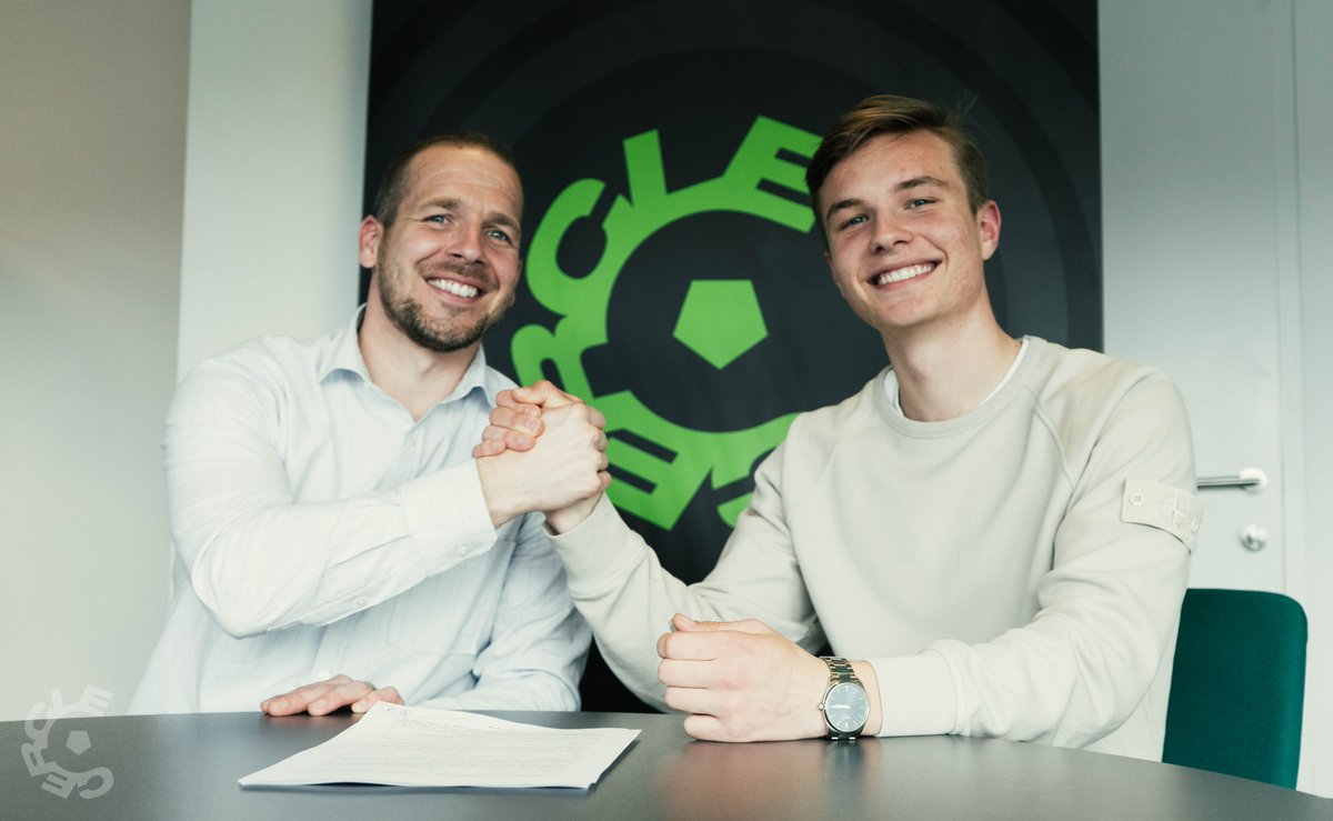 cercleofficial's tweet photo. Feeling goooooooood! 😎 #RAVYCH2027 https://t.co/nPV8U4pgAu