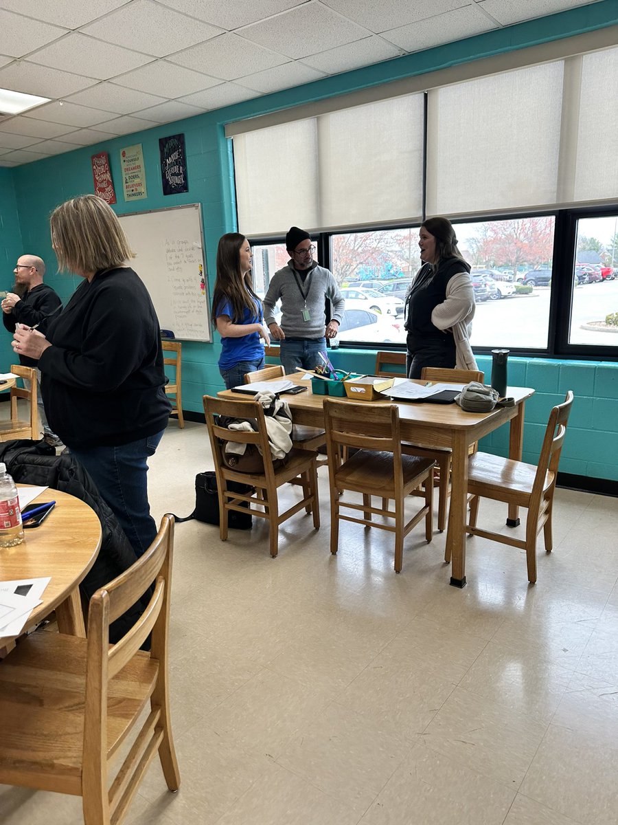 learningwithkim's tweet image. We had a great morning learning vocabulary strategies that “stick”. Learning strategies that is rooted in the Science of Reading research is a win-win for our teachers and students!! @WarrenCoSchools #preschooltoprofession