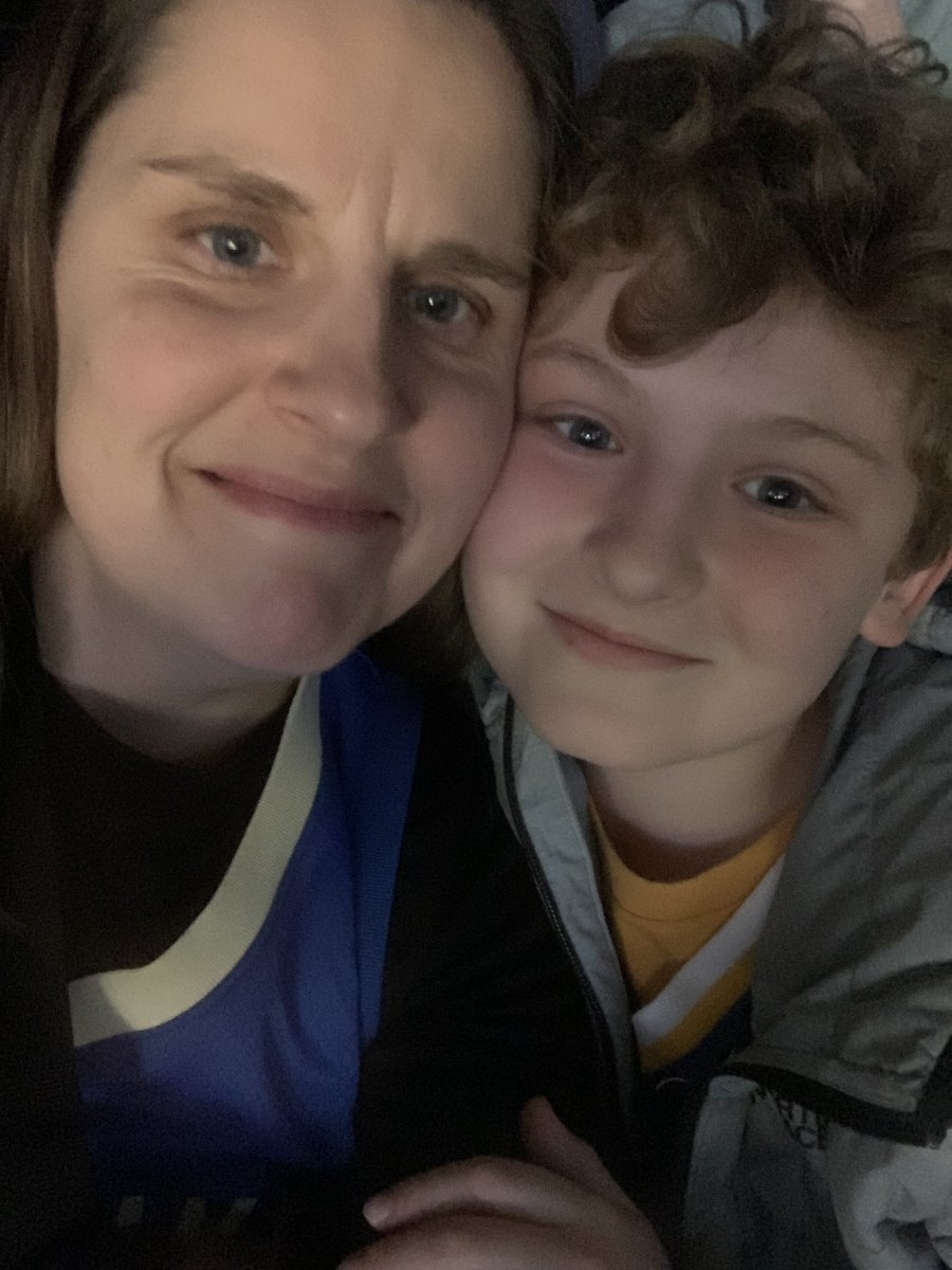 czellmo's tweet photo. Let’s go Marquette!! Fly 🦅 #MMSelfie https://t.co/T0NUp1xw7W