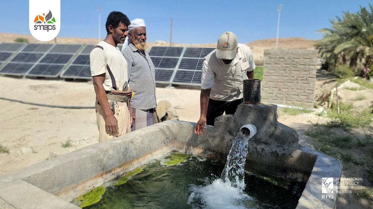 تسهم منظومات الري بالطاقة الشمسية في تحسين الإنتاج الزراعي🌾، وتعزيز استخدام الموارد المائية في الزراعة، كما تعد حلًا مبتكرًا وفعالًا لتحقيق الأمن المائي💧؛ مما يجعلها يدًا مساهمةً في تحقيق السلام الذي يُزَعزع عند غياب المياه أو بدء نضوبها.

#اليوم_العالمي_للمياه