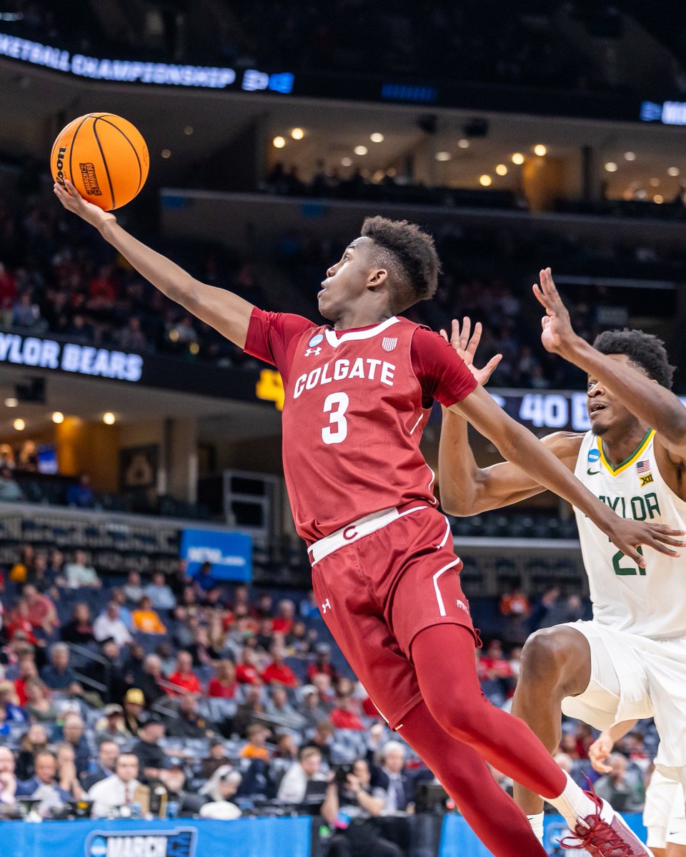 𝐔𝐧𝐝𝐞𝐫 𝟒 𝐭𝐢𝐦𝐞𝐨𝐮𝐭 Let's finish strong. 86-64 Baylor | 2:49 2H