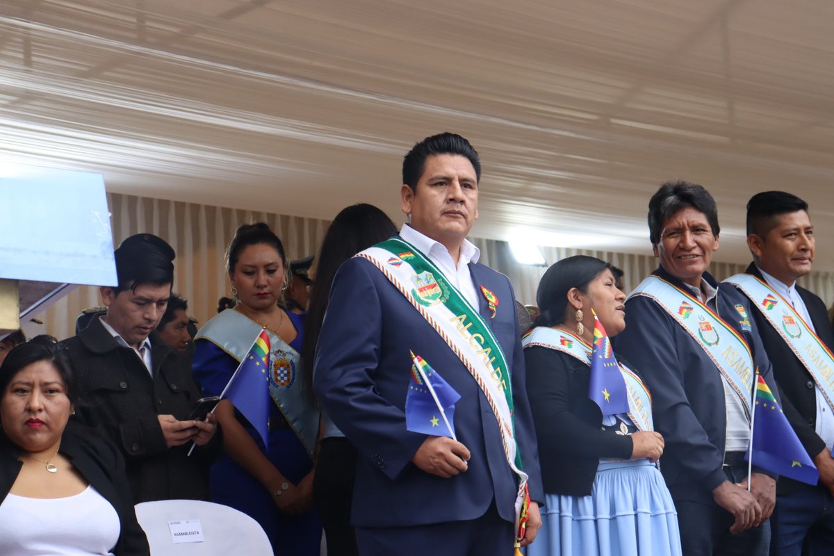 Participamos de los actos protocolares en honor a los 145 años de la Defensa de Calama.
Una celebración significativa, recordando y honrando la valentía de aquellos que defendieron nuestra tierra.
#Sacaba
#SigamosAdelante