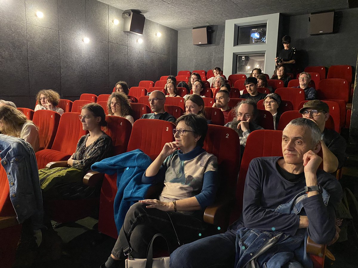 MICEmpg's tweet photo. 💡 En #Numax comezou a sección #IMPROPIAS na que viaxamos a Italia a través dos filmes de Cecilia Mangini guiadas polo traballo de Carolina Astudillo. 💜
Continuaremos co foco na fin de semana:
Sábado e domingo, 18h
📍Numax
https://t.co/5AYBeAaFHp https://t.co/aRj87qyEgj