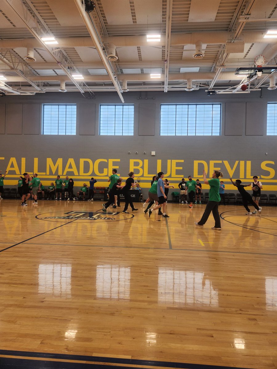 MrsMoyeTMS's tweet photo. Students win!!!! The Pack team raised over $2000 for Hope and Healing https://t.co/bTbN28HX4u