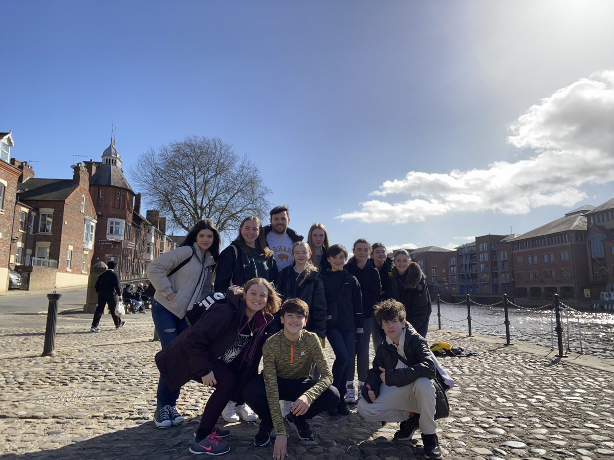 MaghullEnglish's tweet photo. 🏰 What a fantastic day with Mrs Burns, Mr Blake and 10 of our Year 8 students! Exemplary attitudes throughout and enjoyment all day 👏🏽

We visited York Minister, the Shambles and the spooky York Dungeons. A great opportunity to build on our Gothic Literature scheme 💫 https://t.co/wHLXcVseok