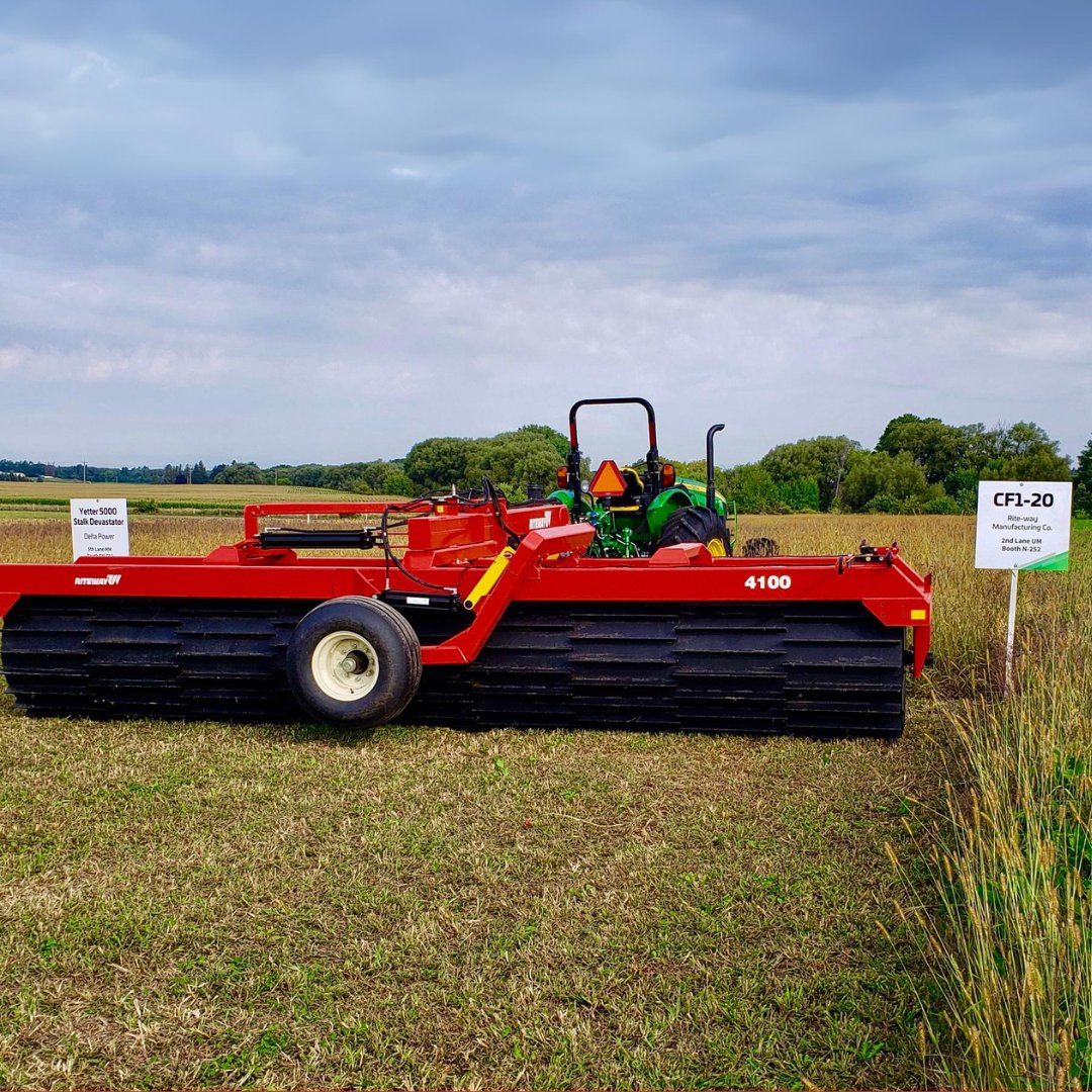 Our Crush-Rite Crimper Roller is designed for: 🌾 Organic farmers 🌾 Farmers who want to reduce crop inputs 🌾 No-till farmers who need help managing trash left by crops that don’t break down on their own 🌾 Farmers who want to prevent soil erosion 🌾 Farmers who use cover crops