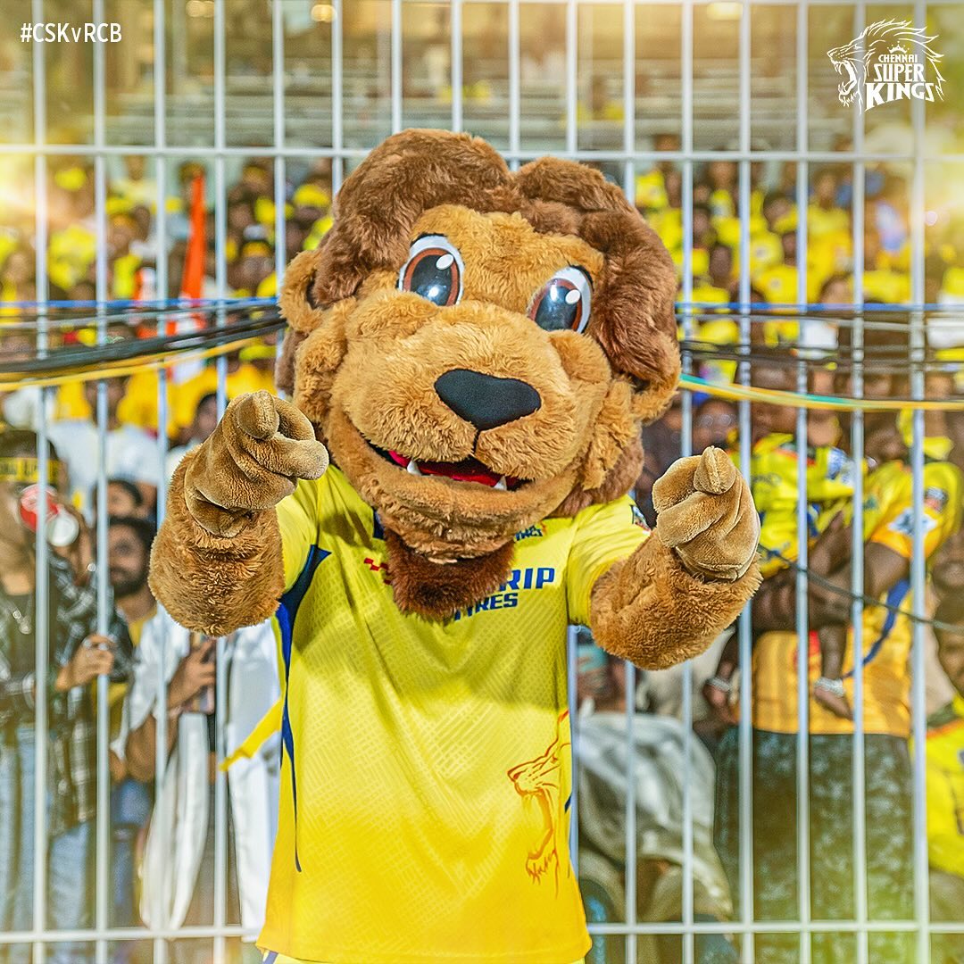 Nivi815's tweet photo. Tissue paper kisko kisko chahiye guyzzz 
😄💛
#CSKvRCB #CSK #IPL2024 https://t.co/ryYbBLdB72