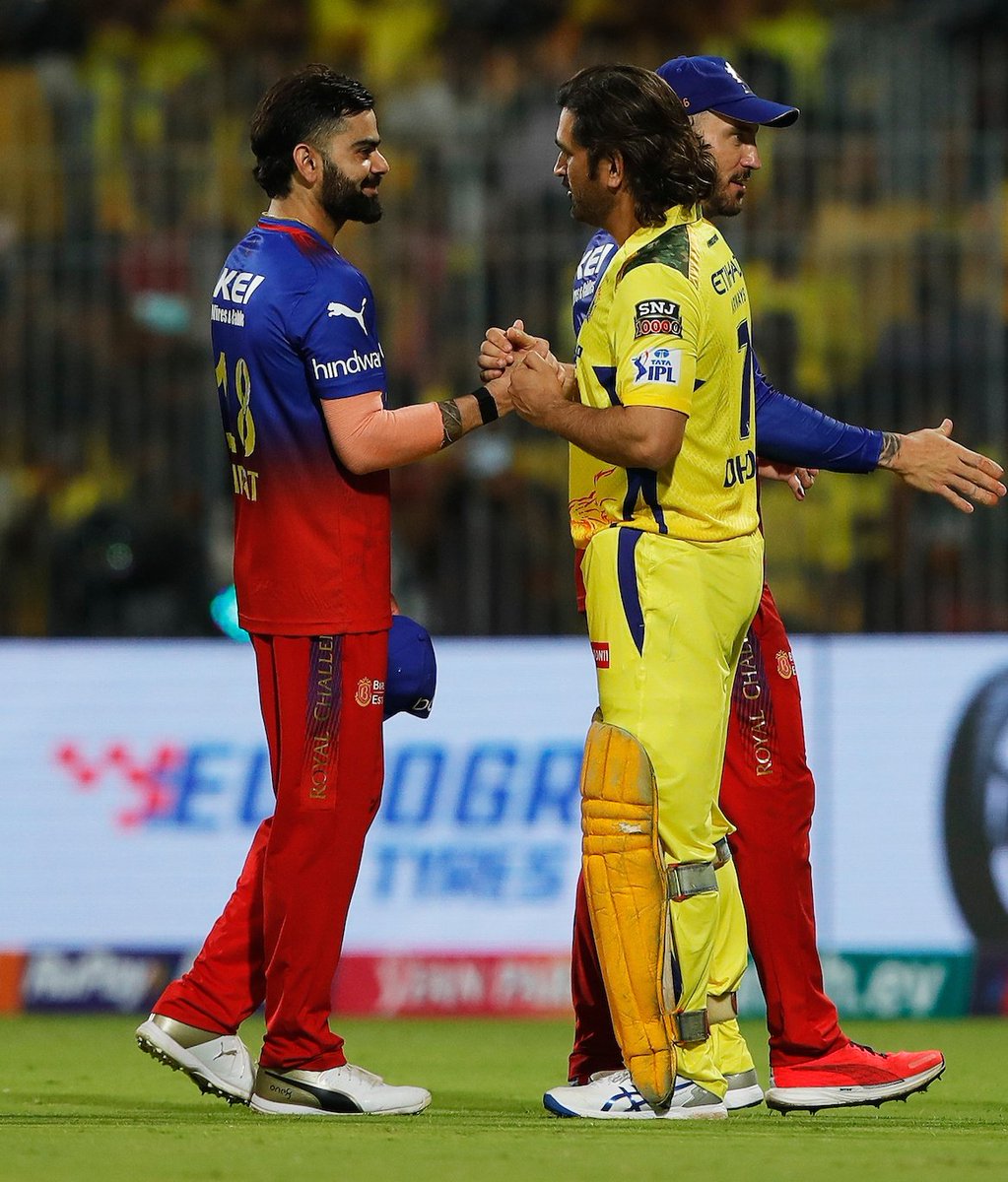 mufaddal_vohra's tweet photo. Virat Kohli with MS Dhoni after the match.🐐

- Two GOATs of world cricket! https://t.co/7V2iVl39vC