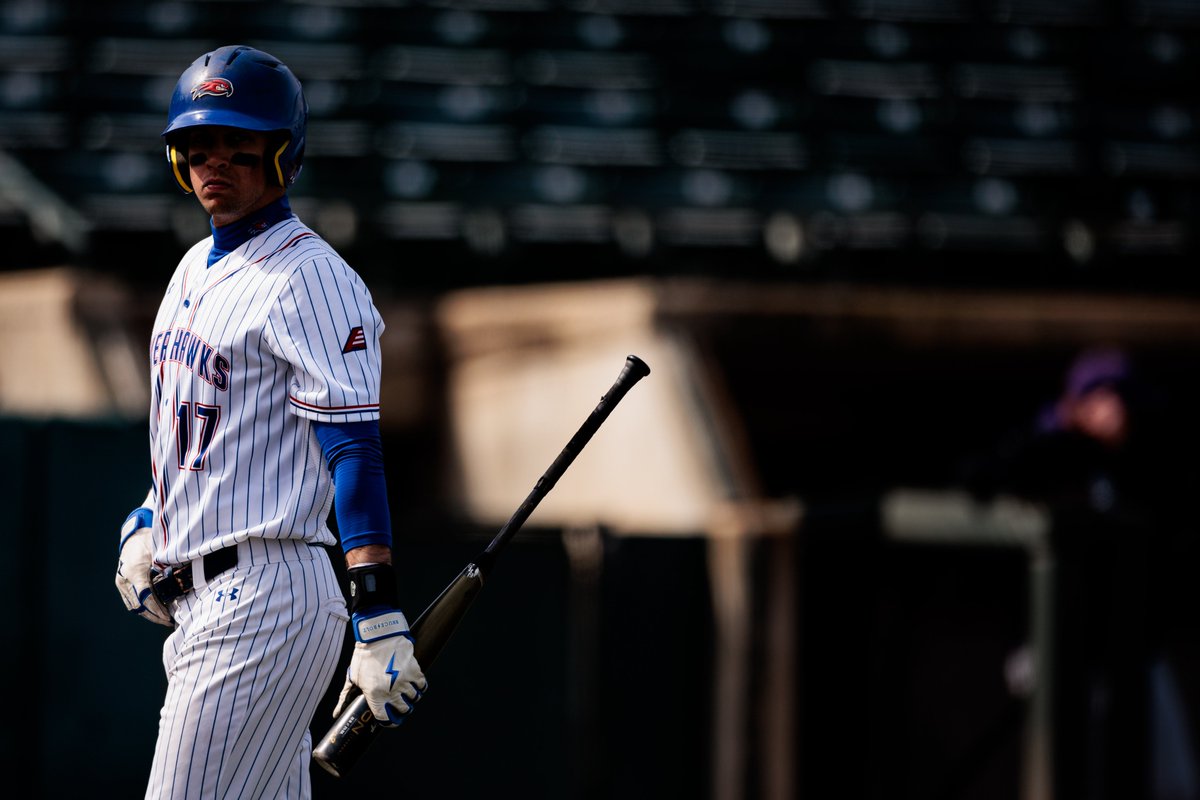 Fifth homer of the year for Looch! Solo shot to right extends the lead! 🥶

UML 10 | UALB 2
