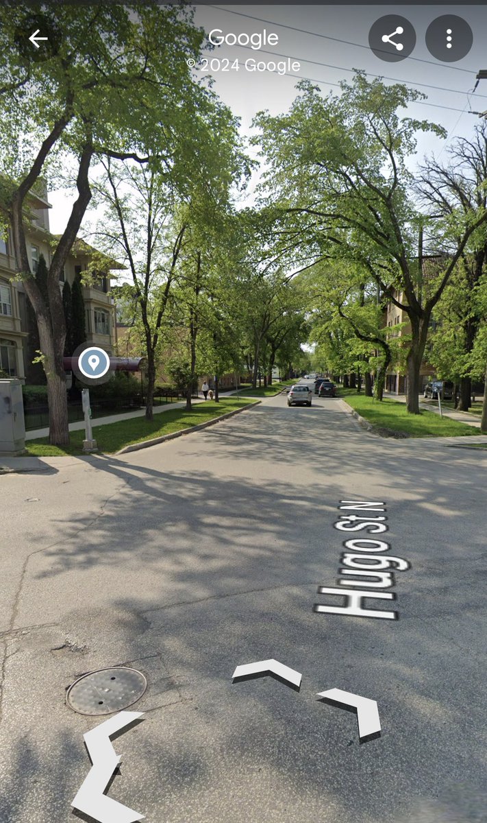 punished_kres's tweet photo. @SeanFraserMP I want the people complaining about this to tell me seriously that this street doesn't look like a nice neighborhood.

These are actually low-rise apartments, much bigger than fourplexes and they're still on a green and quiet street. https://t.co/888rpQ9bmA