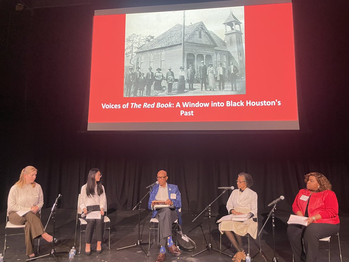 CERCLRice's tweet photo. We have an exciting panel discussion on “Voices of the Red Book: A Window into Black Houston’s Past.” Patti Brannon-Isaac, Clayton Catchings, Beverly Mims-Woods, & Donald Smither. Our moderators are Georgia Jensen & Allison Bullock. #blackHouston, #placeandmemory. https://t.co/vQRy19TyKQ