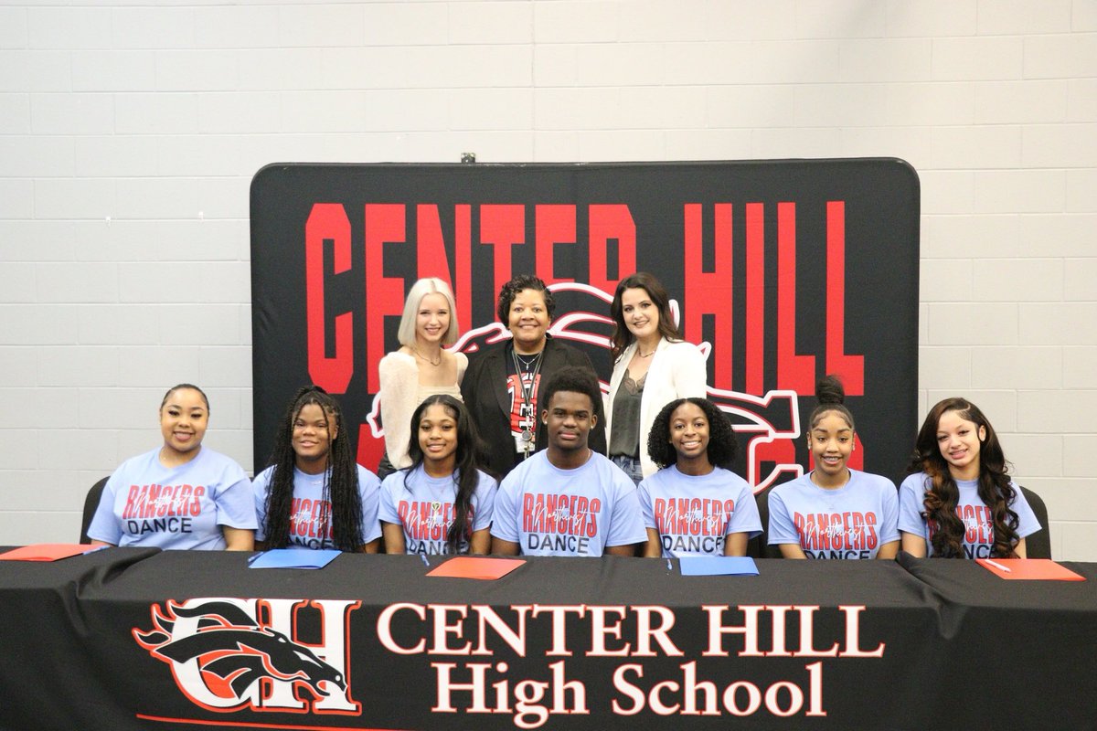 TweetDCS_CHHS's tweet photo. Congratulations!!! 7 dancers continuing their education and their dance team careers at NWCC!! Way to go!! #RespectTheHill https://t.co/hwb1UuZzqp